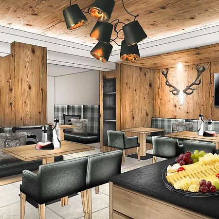 Hotel Garni Persutt Ишгль Экстерьер фото