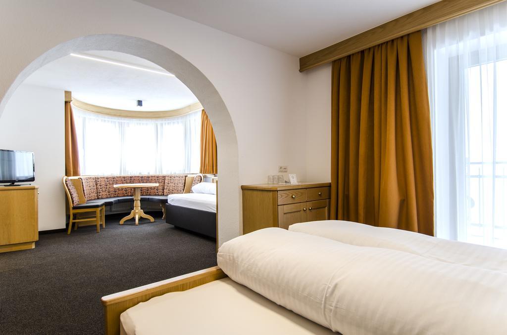 Hotel Garni Persutt Ишгль Экстерьер фото